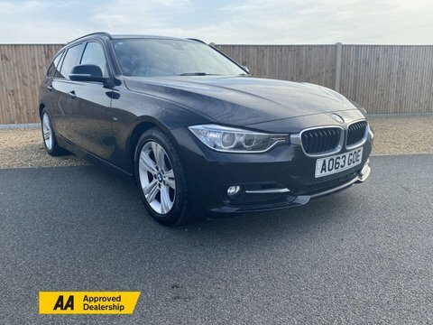 BMW 3 Series 320I Xdrive Luxury Black #1