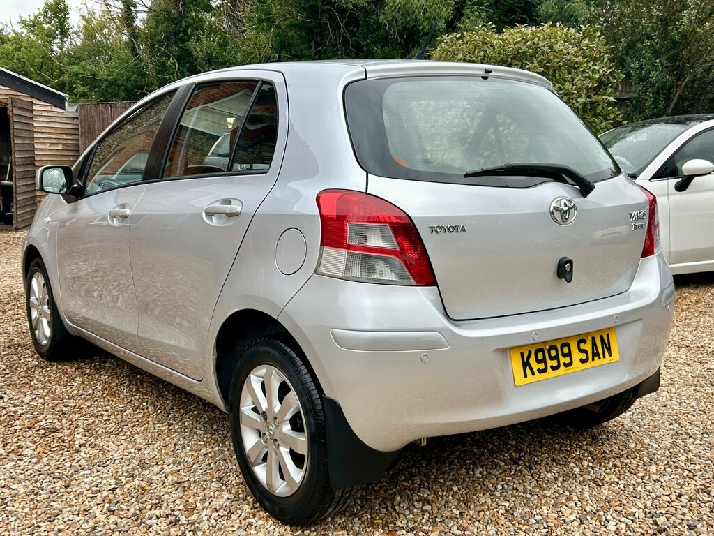 Toyota Yaris 1.33 Dual Vvt-i T Spirit Hatchback Mult Silver #3