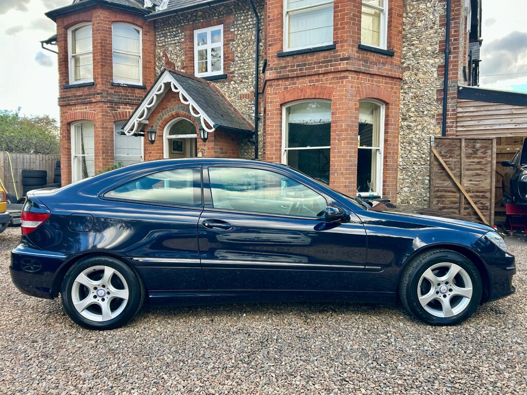 Mercedes-Benz CLC Class Sport Black #10