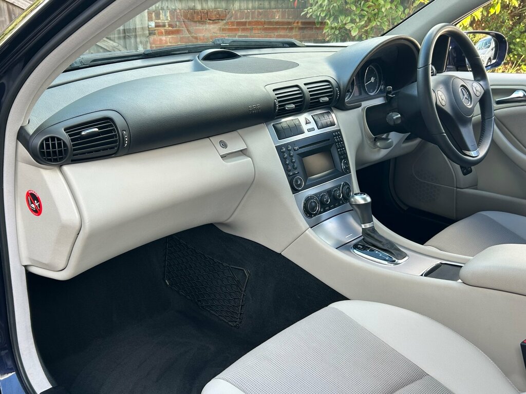 Mercedes-Benz CLC Class Sport Black #30
