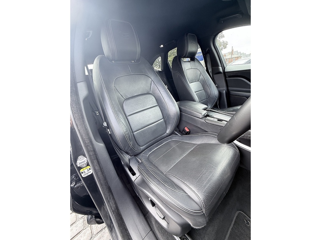 Jaguar F-Pace Portfolio Awd I Au White #29
