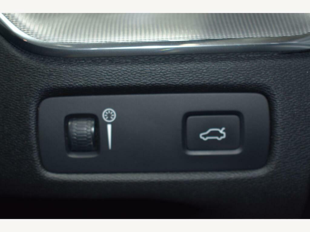 Volvo XC60 Xc60 Momentum D4 Blue #27