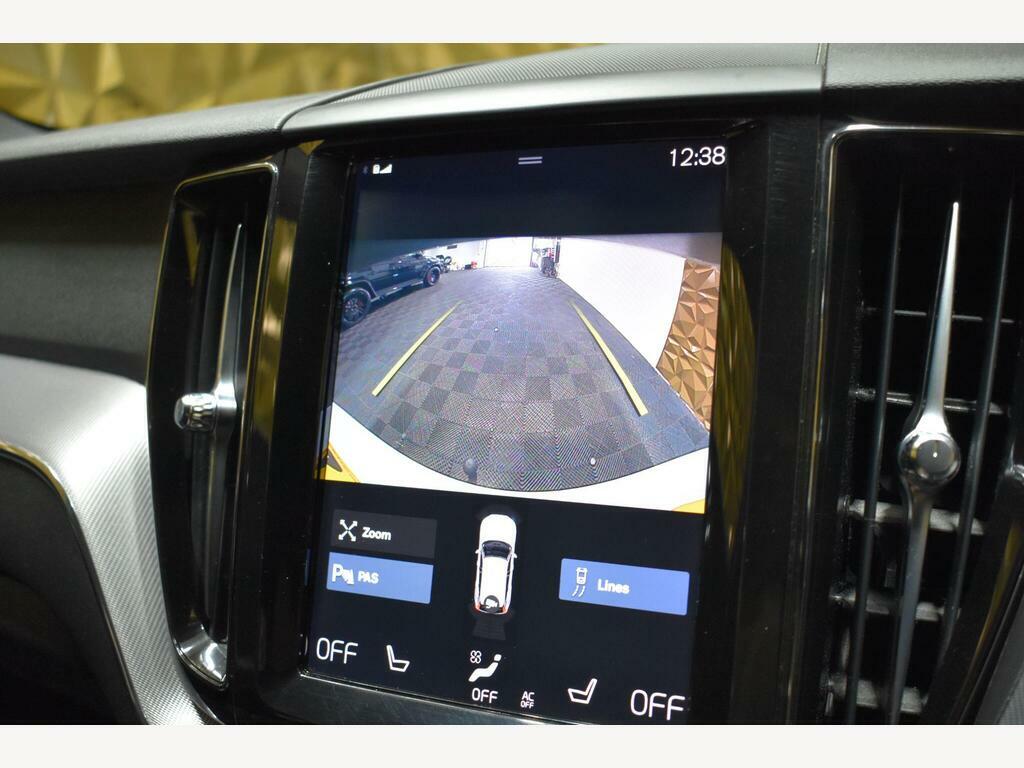 Volvo XC60 Xc60 Momentum D4 Blue #16