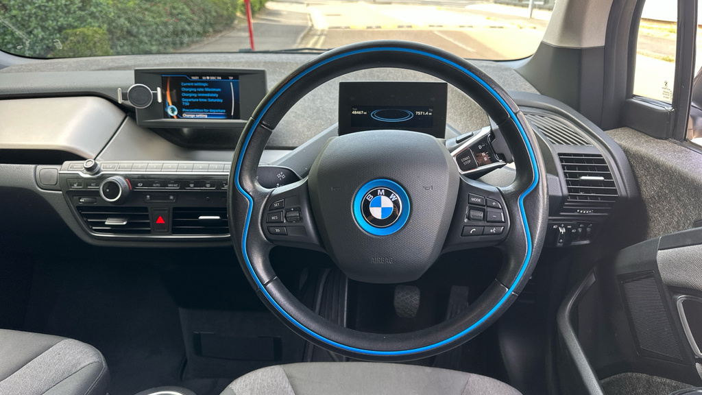 BMW i3 125Kw Range Ext 33Kwh Loft Int World White #5