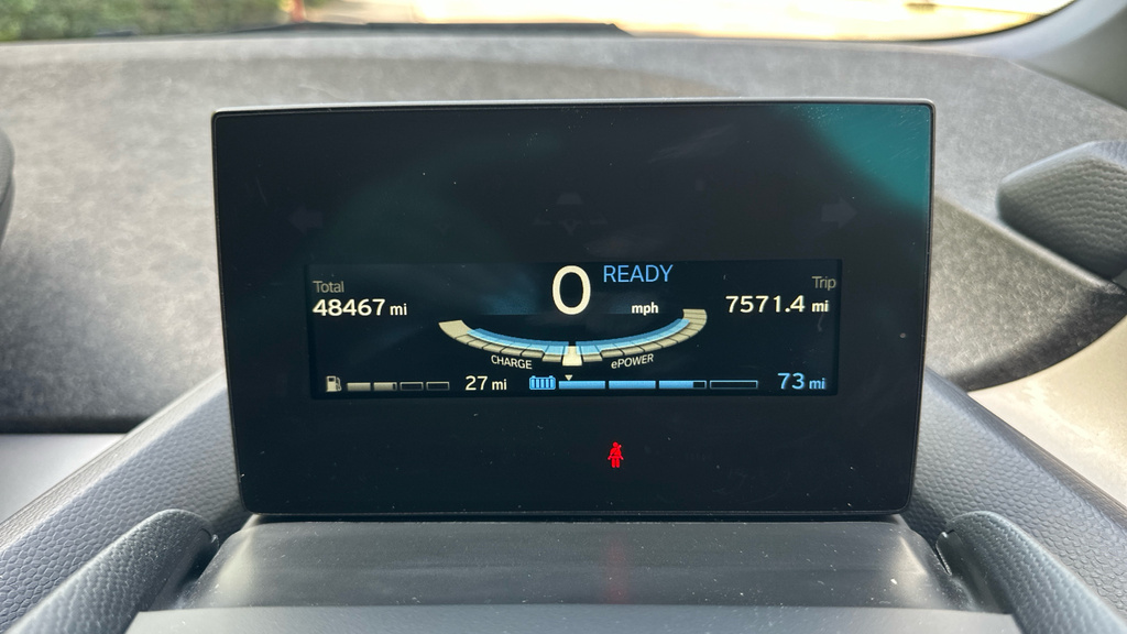 BMW i3 125Kw Range Ext 33Kwh Loft Int World White #9