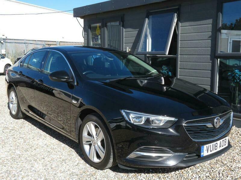 Vauxhall Insignia 1.6 Turbo D Ecotec Black #3