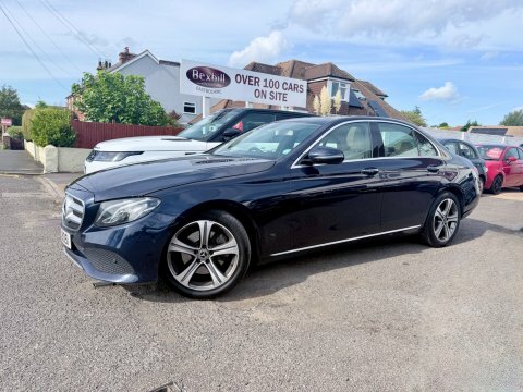 Mercedes-Benz E Class 2.0 E 220 Blue