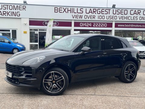 Porsche Macan Pdk Black