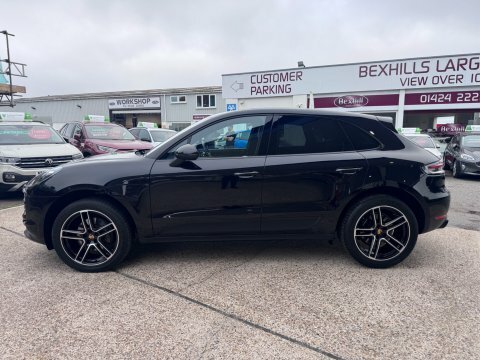 Porsche Macan Pdk Black #5