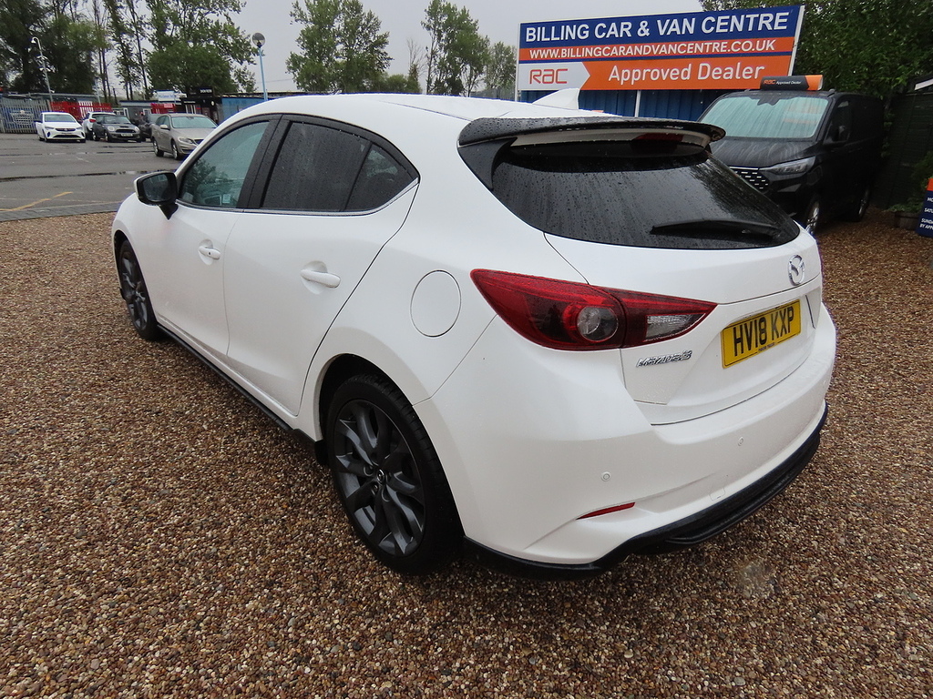 Mazda 3 2.0 Skyactiv-g Sport Nav Hatchback Manu HV18KXP White #3