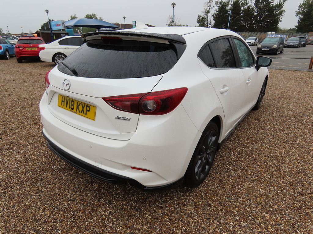 Mazda 3 2.0 Skyactiv-g Sport Nav Hatchback Manu HV18KXP White #4