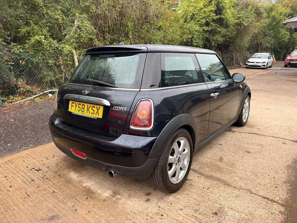 Mini Hatch Cooper Black #3