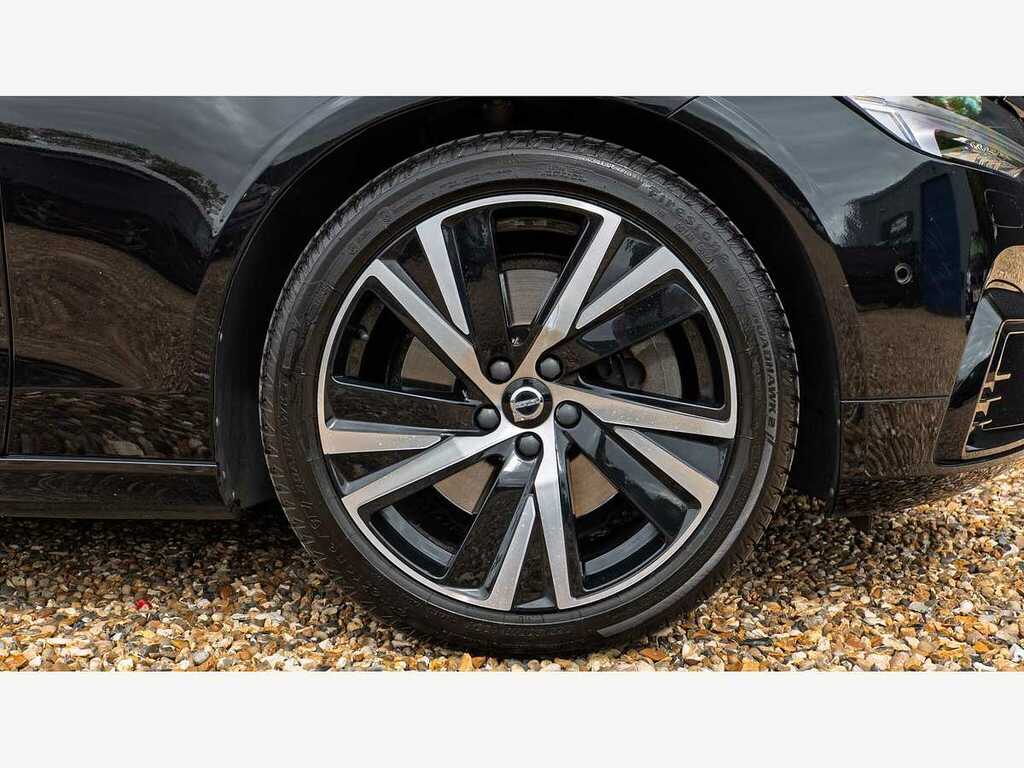 Volvo V90 2.0 B4p Momentum White #13