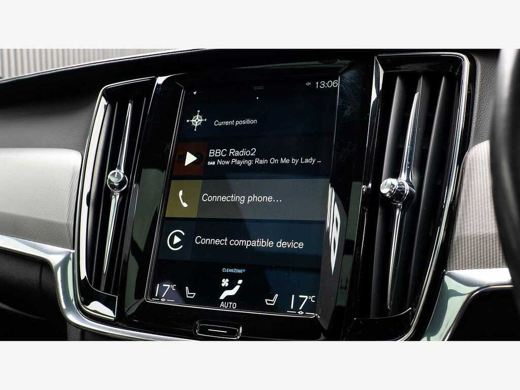 Volvo V90 2.0 B4p Momentum White #29