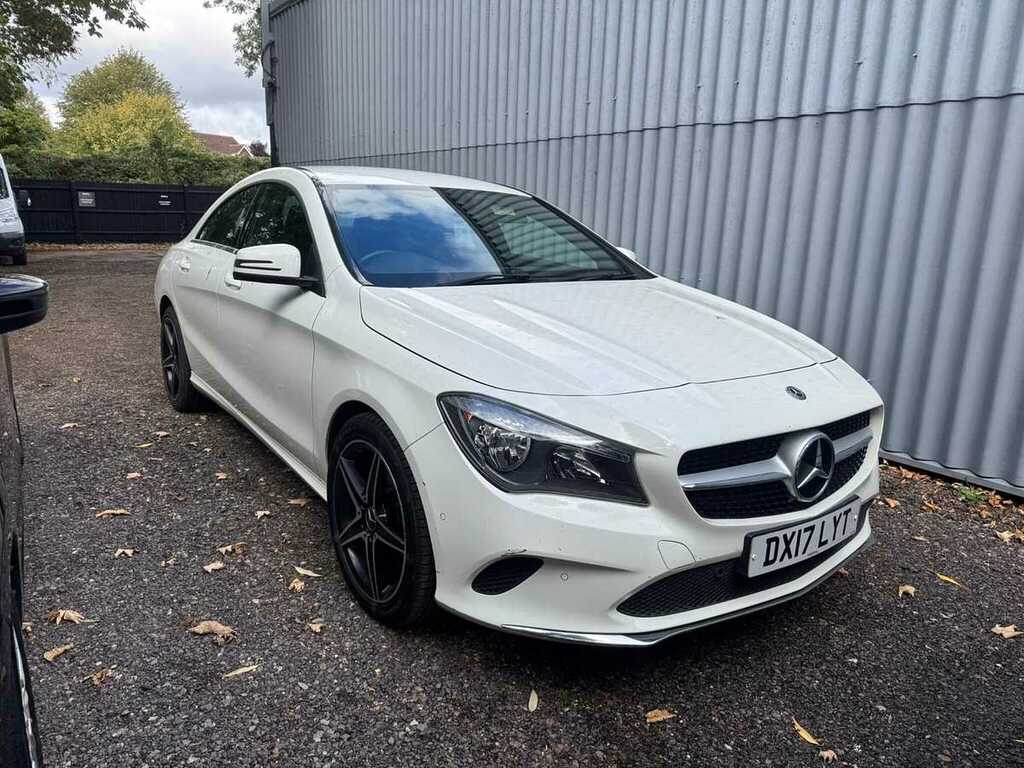 Mercedes-Benz CLA Class 200 Sport D White