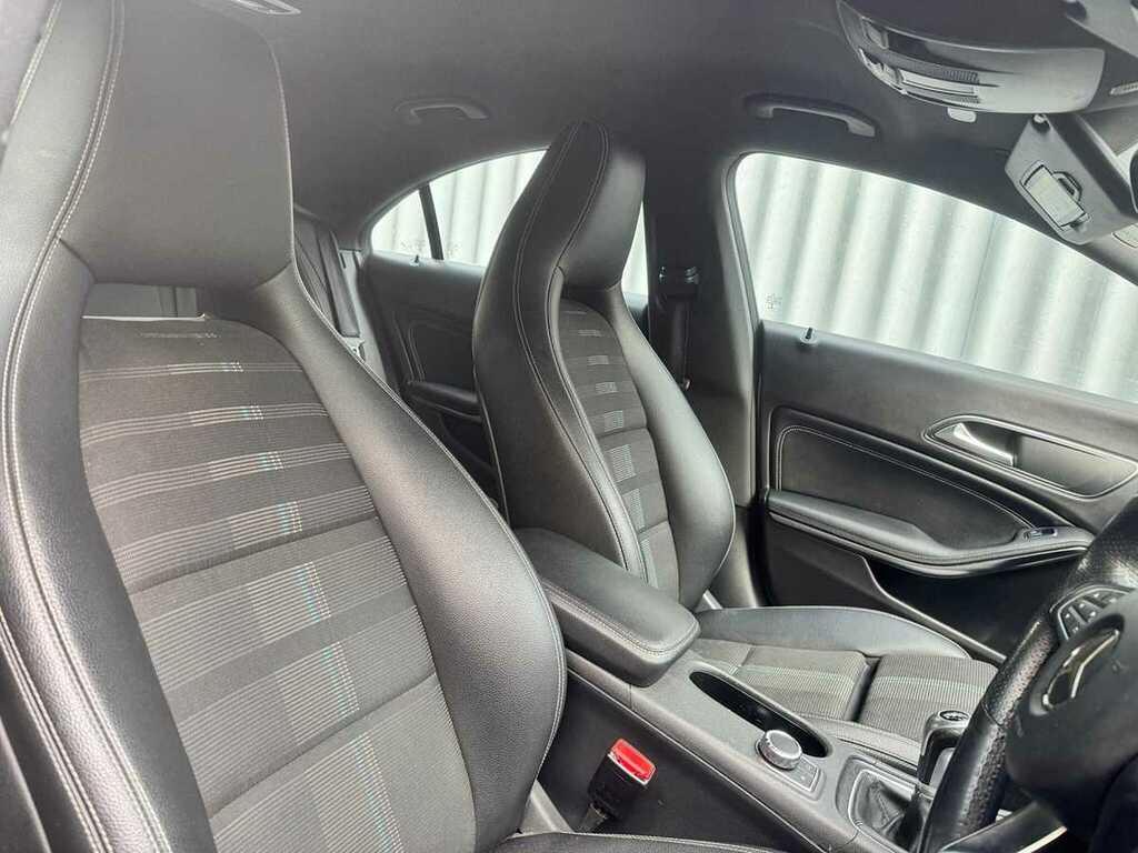 Mercedes-Benz CLA Class 200 Sport D White #3