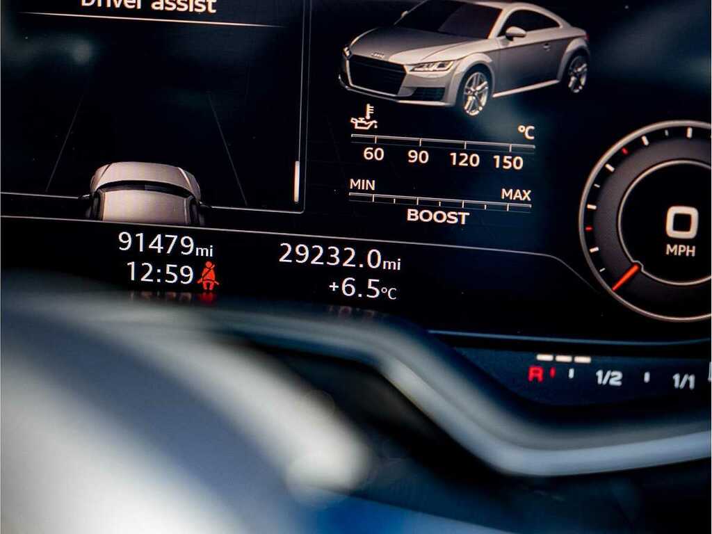 Audi TT RS 2.5 Tt Rs Tfsi Quattro 4Wd Grey #198