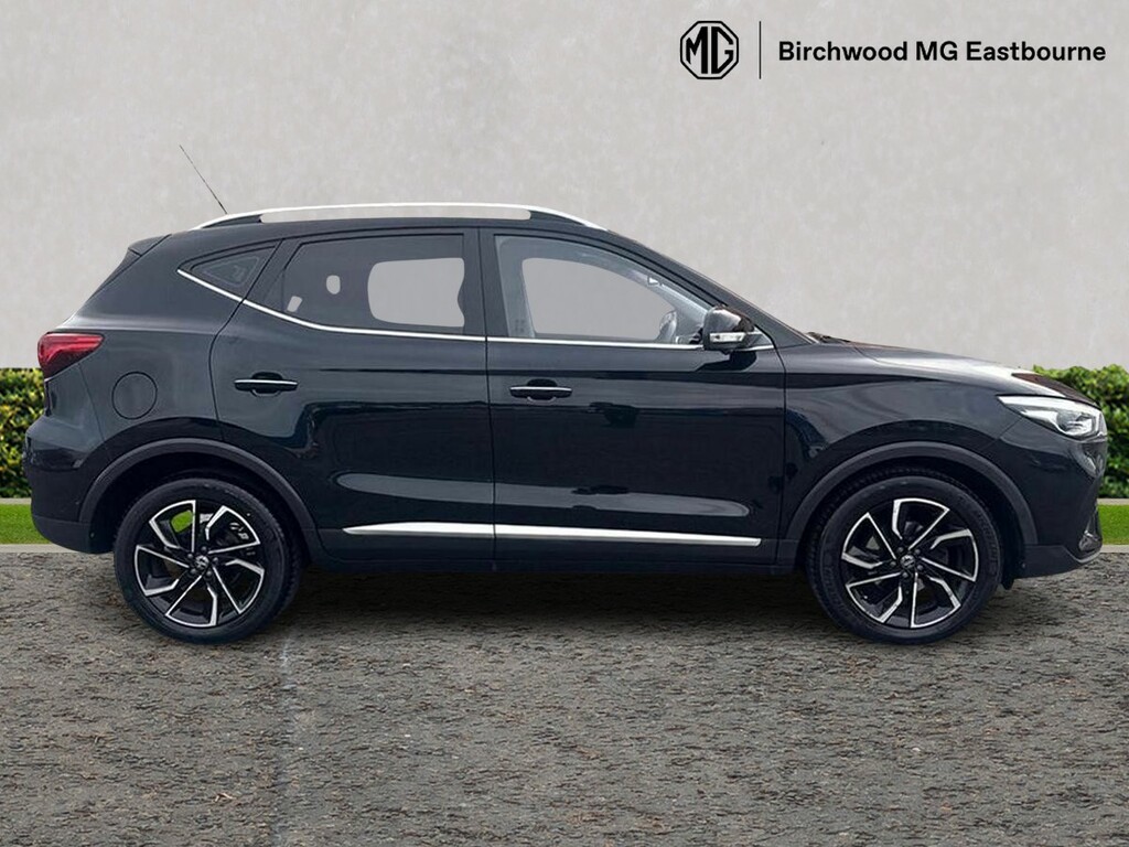 MG ZS 1.5 Vti-tech Exclusive Black #2