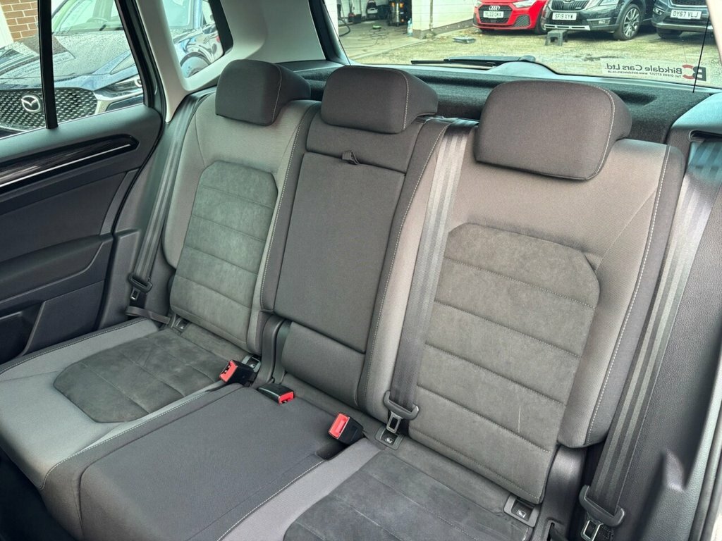 Volkswagen Golf SV 1.5 Tsi Evo Match White #15