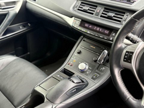 Lexus CT 200H 1.8 Luxury Cvt Euro 5 Ss Red #15