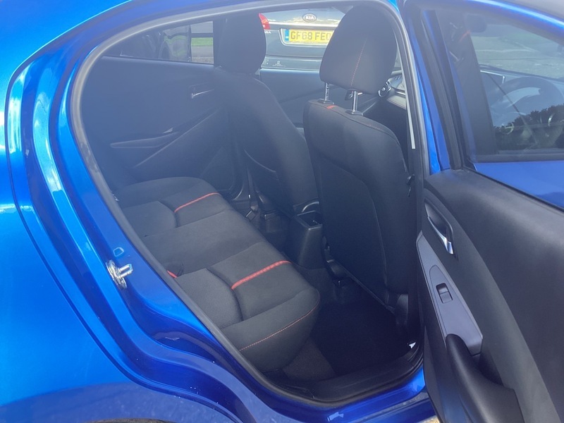 Mazda 2 1.5 Skyactiv-g Sports Launch Edition Euro 6 Ss Red #9