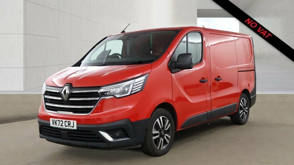 Renault Trafic 2L Sport Red