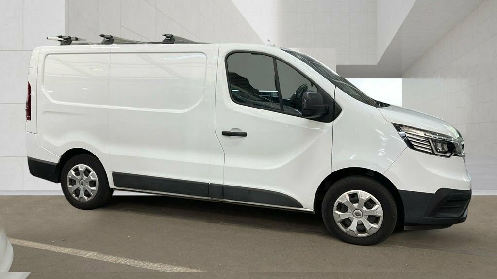 Renault Trafic 2L Business White #5