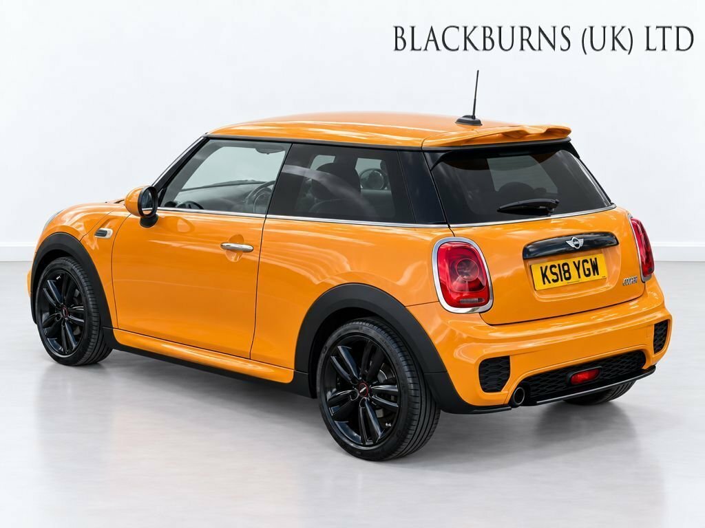 Mini Hatch 1.5L Cooper KS18YGW Orange #6