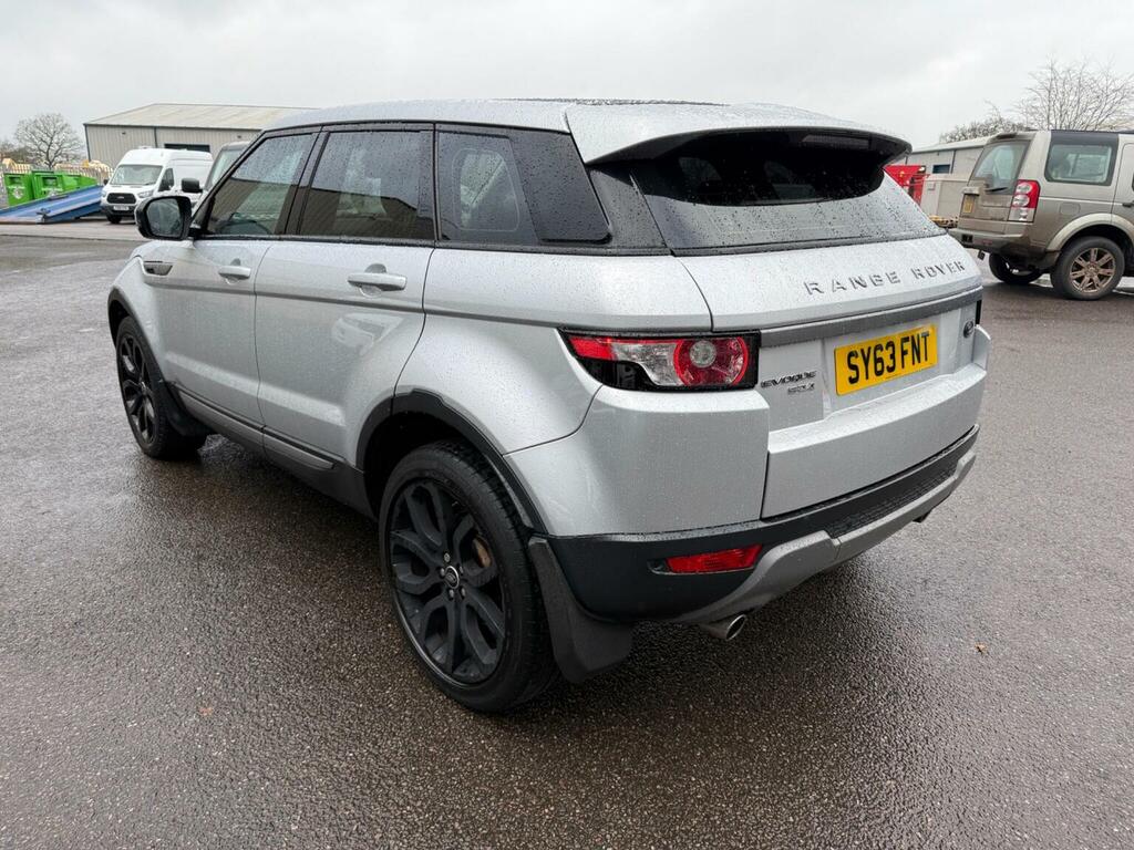 Land Rover Range Rover Evoque 2.2 Sd4 Pure 4Wd Euro 5 Silver #4