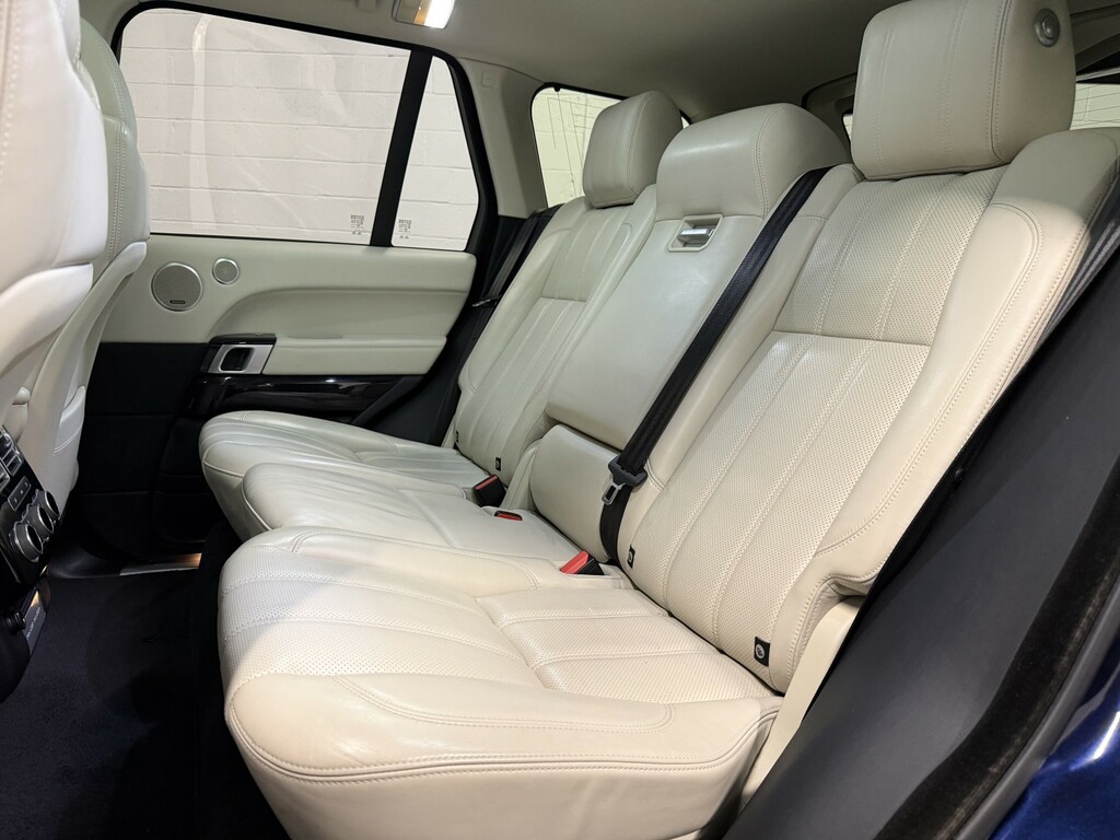 Land Rover Range Rover 4.4 Sdv8 Red #17