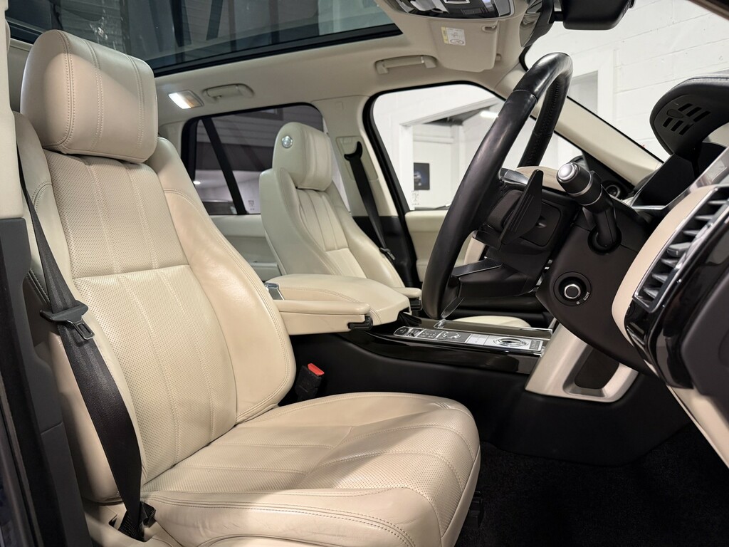 Land Rover Range Rover 4.4 Sdv8 Red #16
