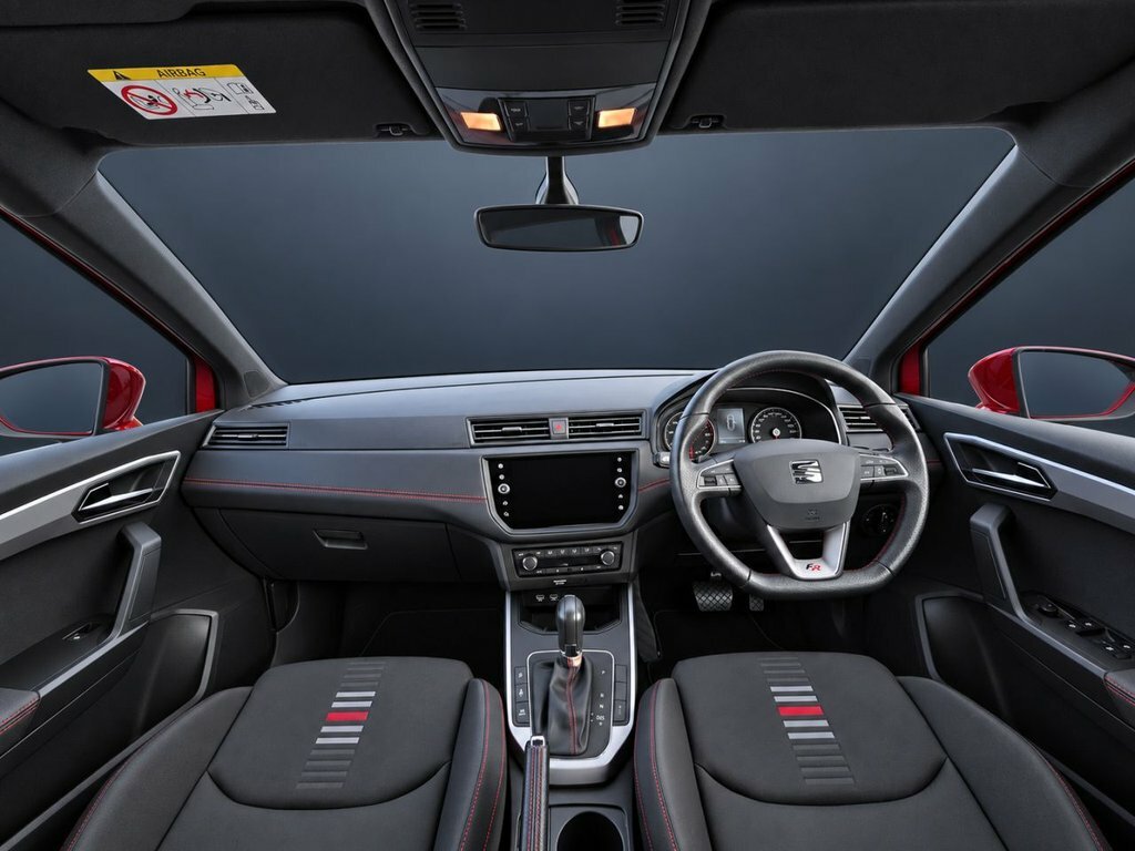 Seat Arona 1L Fr HN68ZSE Red #2