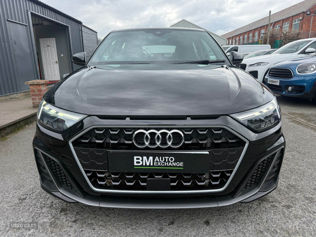Audi A1 30 Tfsi 110 S Line Black #3