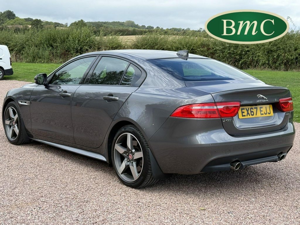 Jaguar XE 2.0I R-sport Euro 6 S S Grey #2