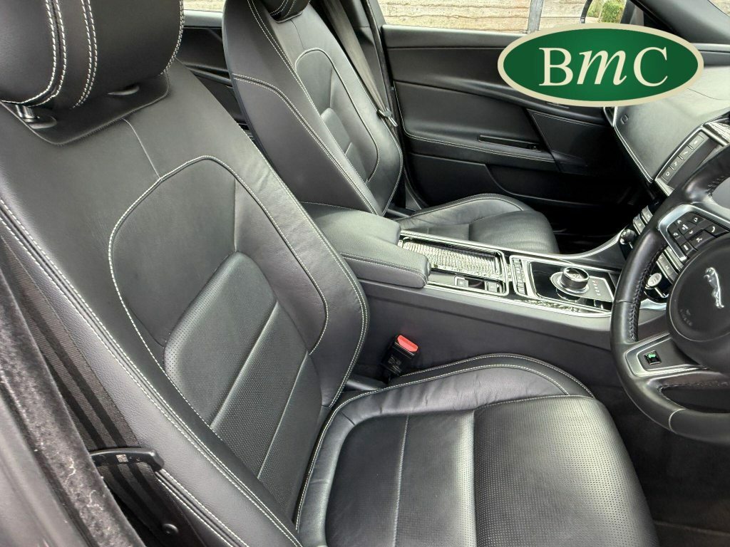 Jaguar XE 2.0I R-sport Saloon Blue #21