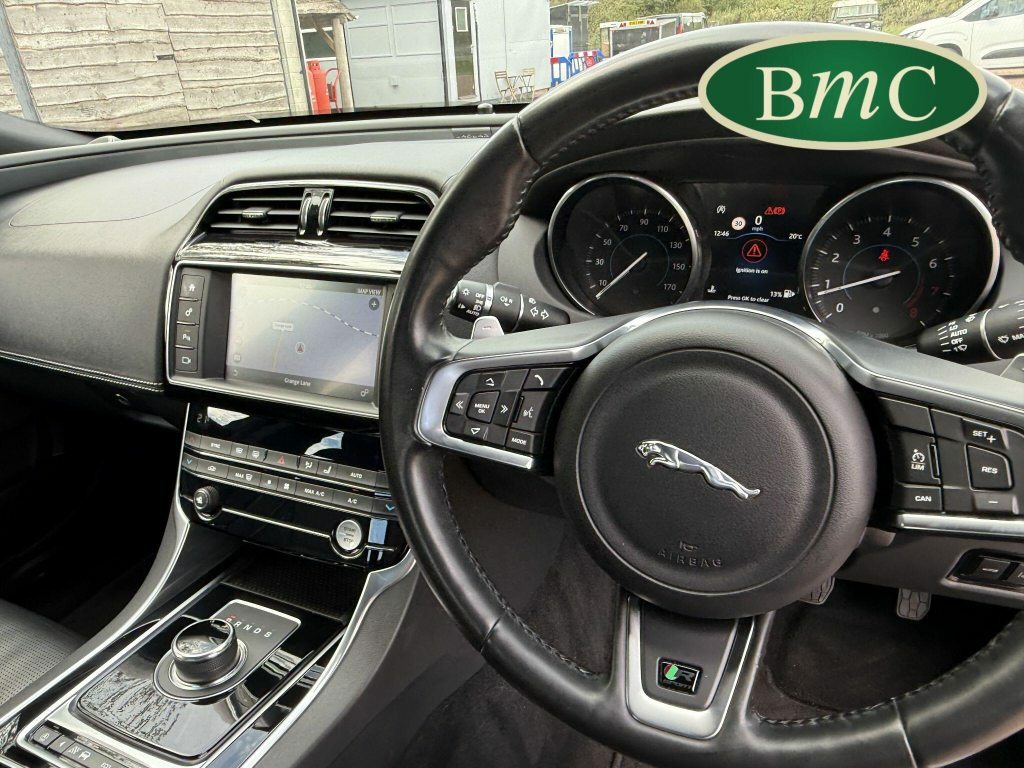 Jaguar XE 2.0I R-sport Saloon Blue #12