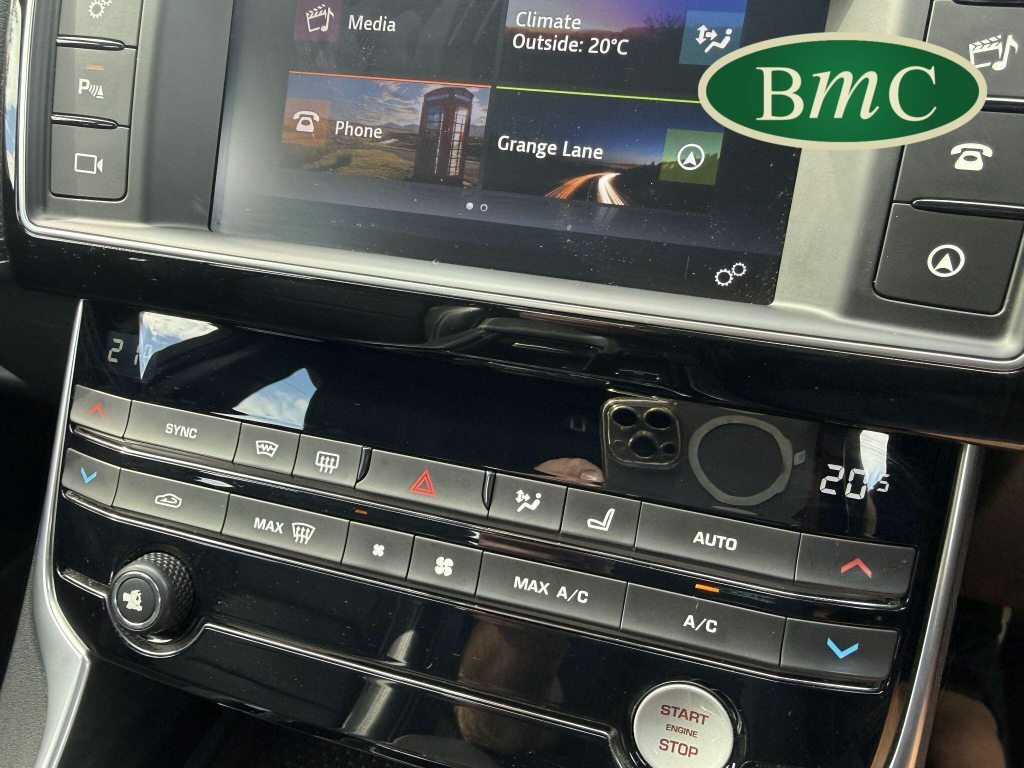 Jaguar XE 2.0I R-sport Saloon Blue #29