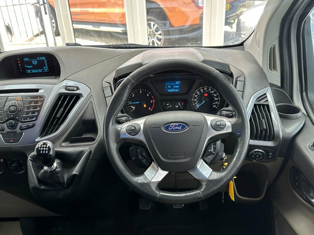 Ford Transit Custom 2.2L Limited 6Dr White #4