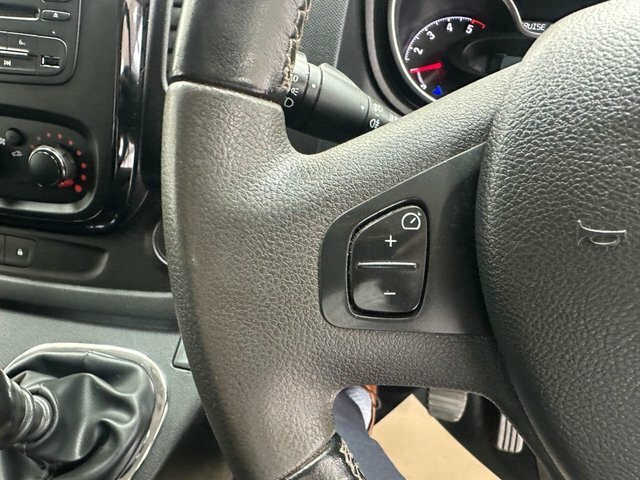 Vauxhall Vivaro L2h1 2900 Cdti 120 White #31