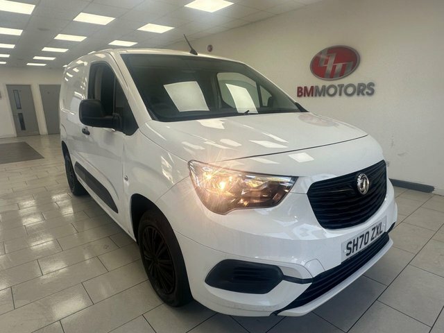 Vauxhall Combo 1.6 Turbo D 2300 Sportive Panel Van Man White #4