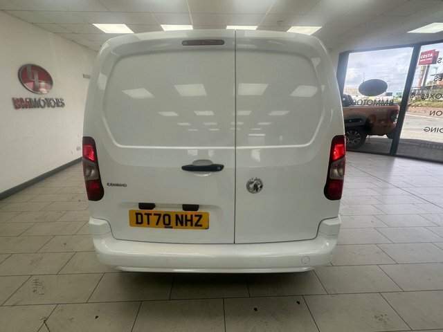 Vauxhall Combo 2300 1.5 Turbo D 100Ps H1 Sportive Van White #7