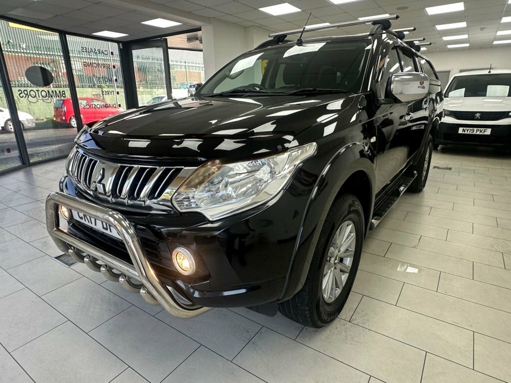 Mitsubishi L200 2.4L Dc Titan Black #6
