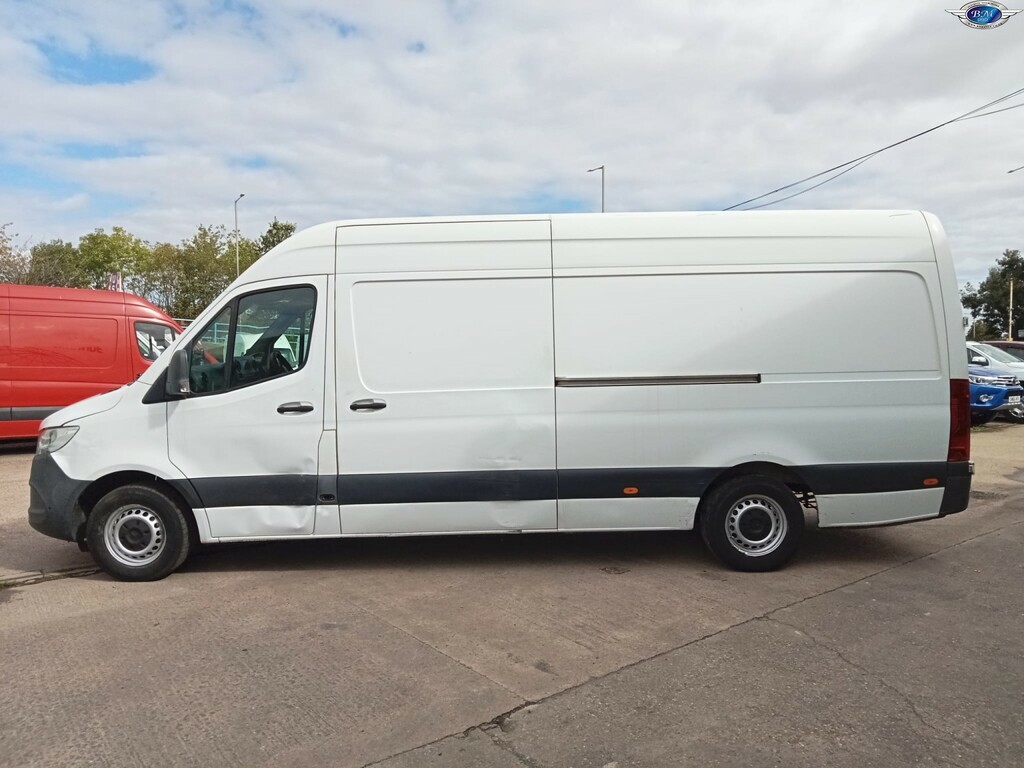 Mercedes-Benz Sprinter 2.1 314 Cdi White #4