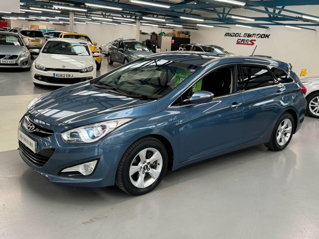 Hyundai I40 Crdi Style Blue Drive Red #8