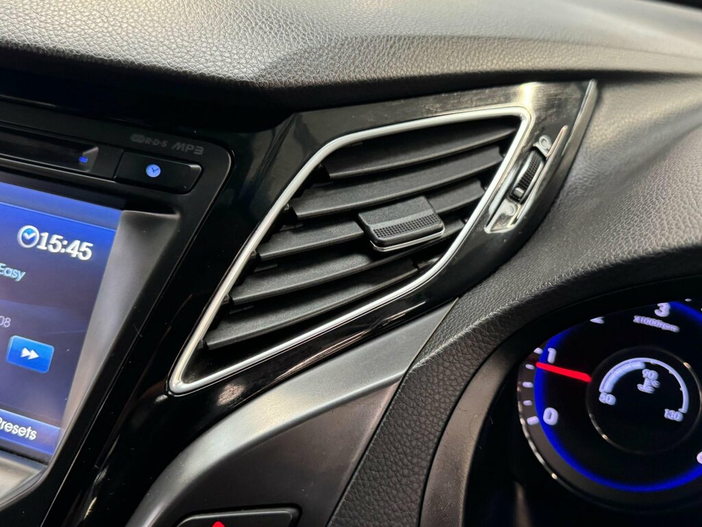 Hyundai I40 Crdi Style Blue Drive Red #37