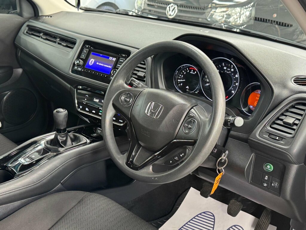 Honda Hr-V Hr-v Se I-vtec White #17