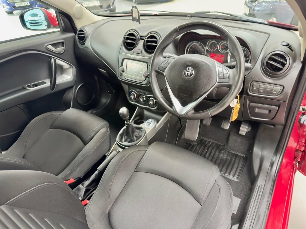 Alfa Romeo MiTo 0.9 Tb Twinair Super - 2017 17 Red #19