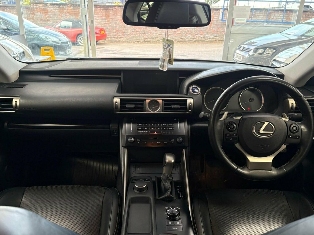 Lexus IS Saloon 2.5 300H Premier E-cvt Euro 5 Ss 20 Silver #27