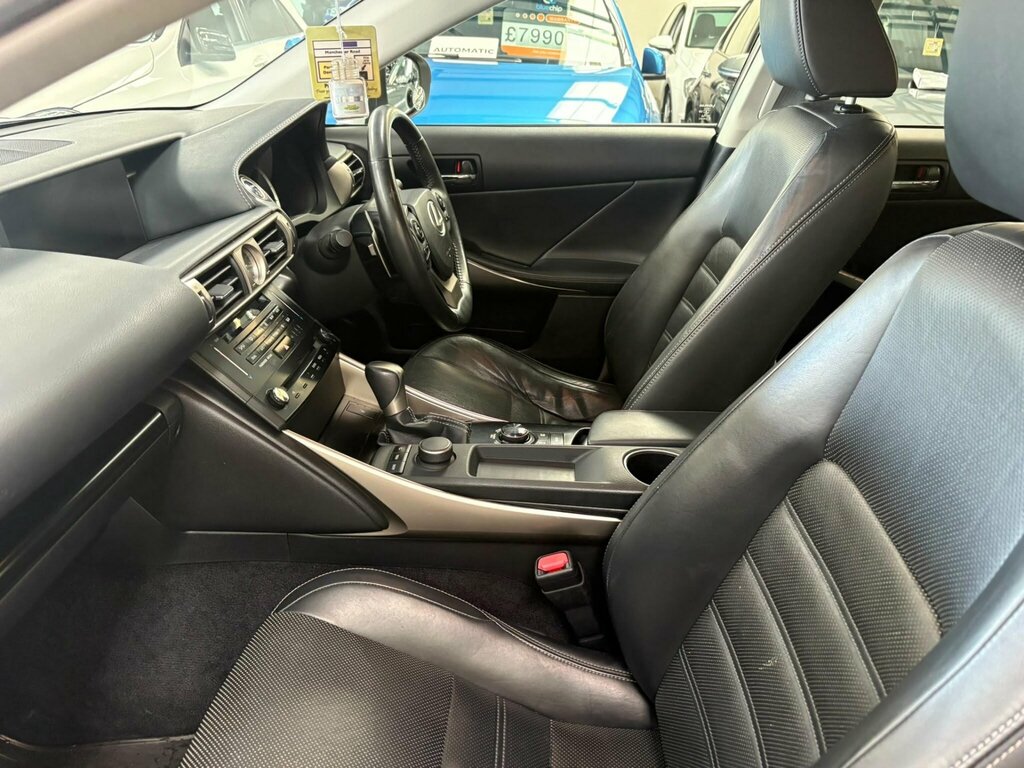 Lexus IS Saloon 2.5 300H Premier E-cvt Euro 5 Ss 20 Silver #54