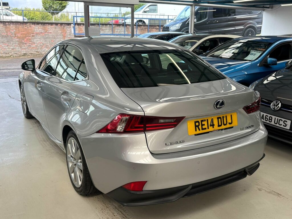 Lexus IS Saloon 2.5 300H Premier E-cvt Euro 5 Ss 20 Silver #14